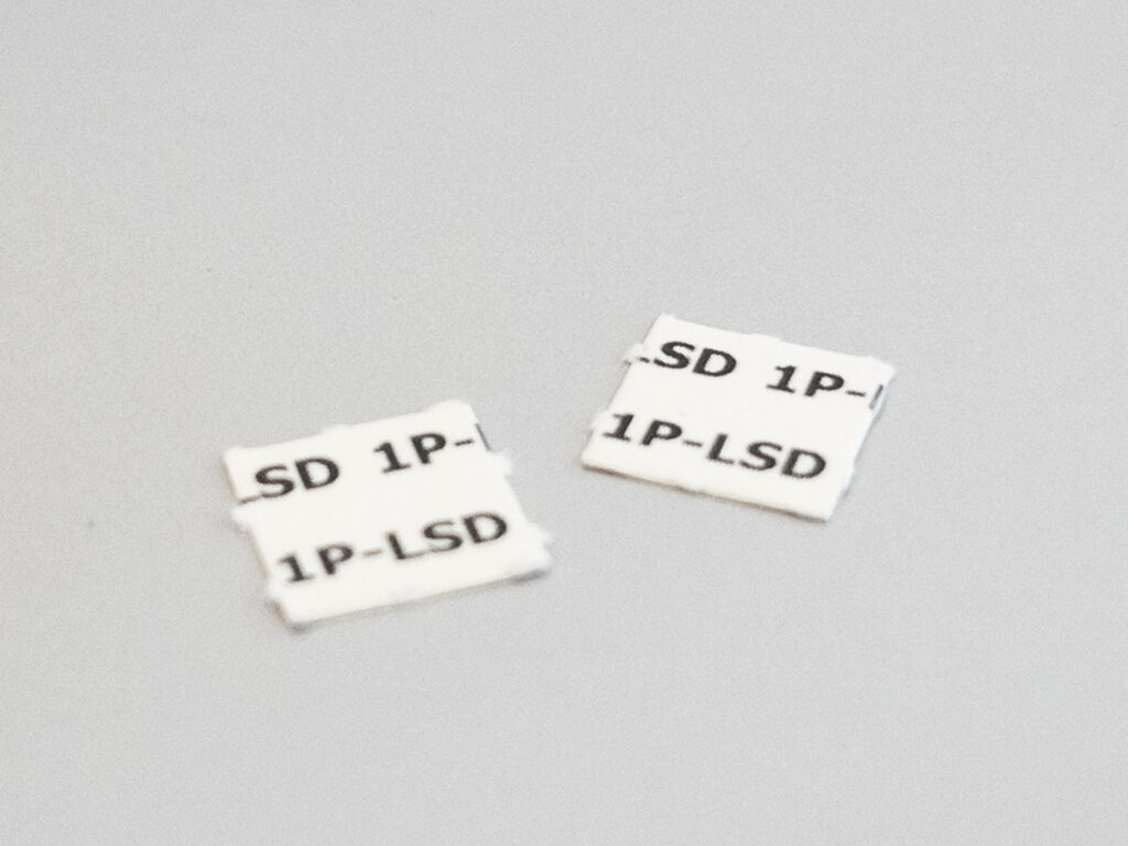 buy lsd 100mcg blotters online
